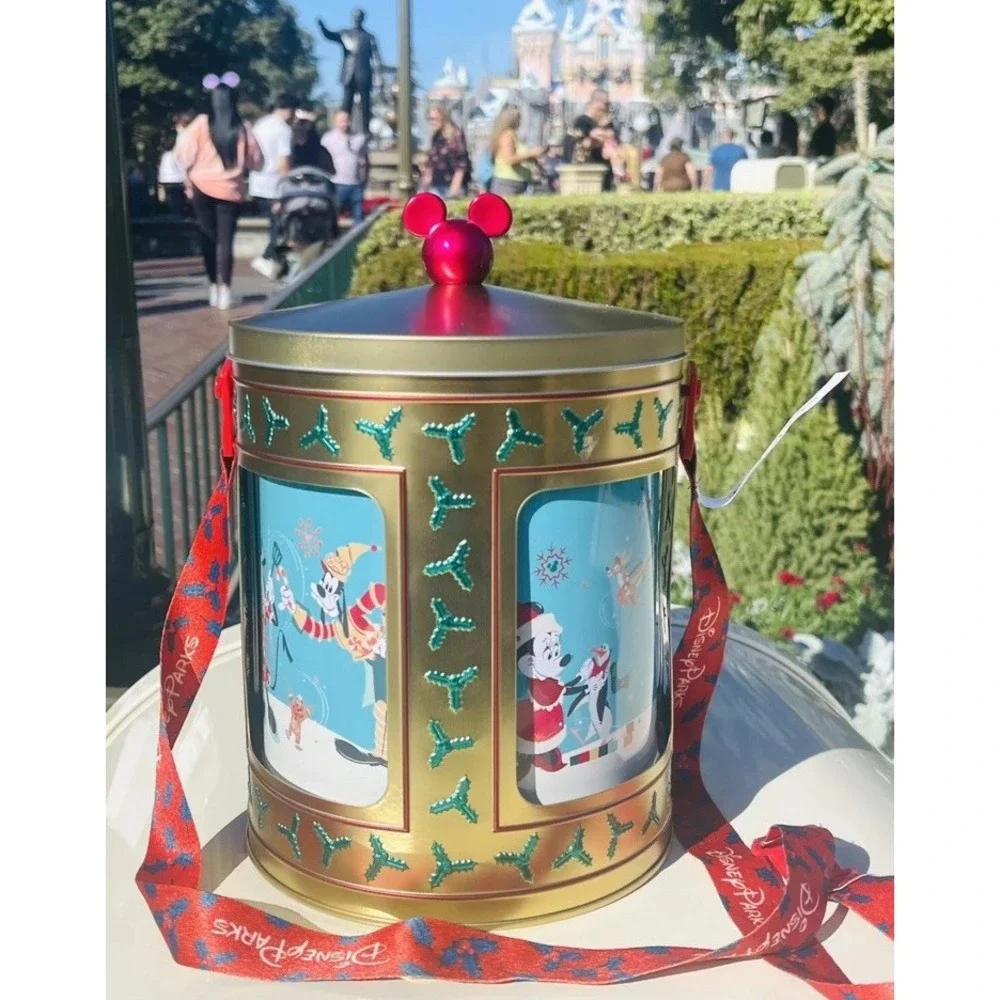 Disney Parks‎ Mickey Holidays 2023 Rotating Music Box Gold Popcorn Bucket NEW